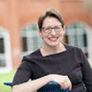 Meet your Posher, Maureen terese